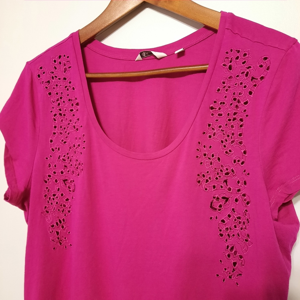 Reitmans Magenta Cutout Tee